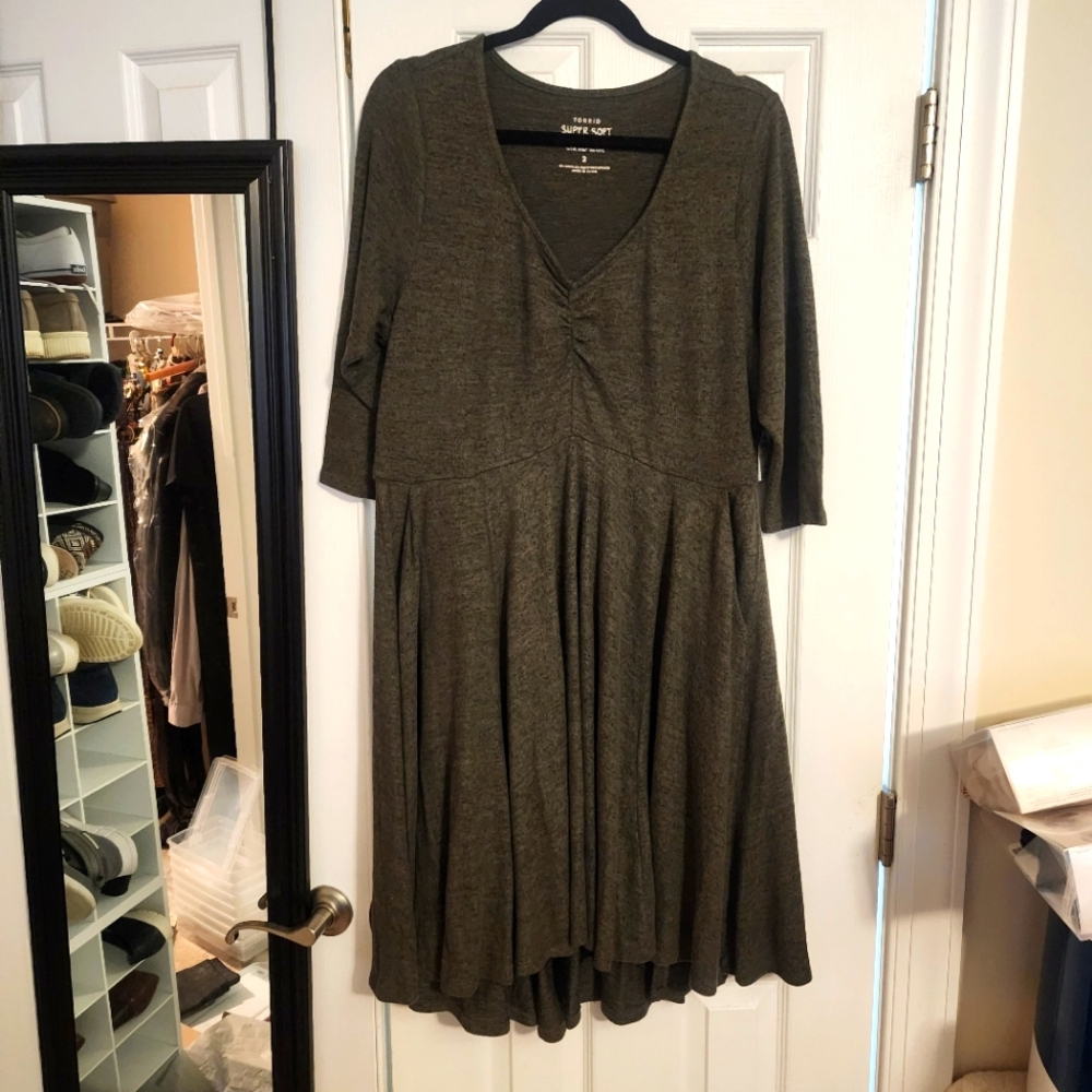 Nwt Torrid 18W-20W super soft knit marled olive plush 3/4 sleeve dress